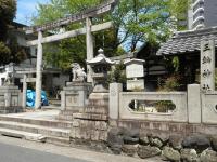 珍しい三ツ鳥居の神社はご利益いっぱいのパワースポット