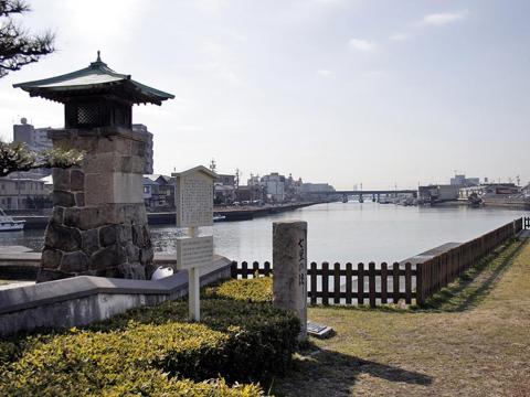 宮の宿から七里先の桑名の渡しまでの東海道中唯一の海上路の遺構