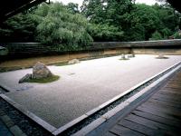 ユネスコ世界遺産にも選ばれた、京都を代表する観光名所