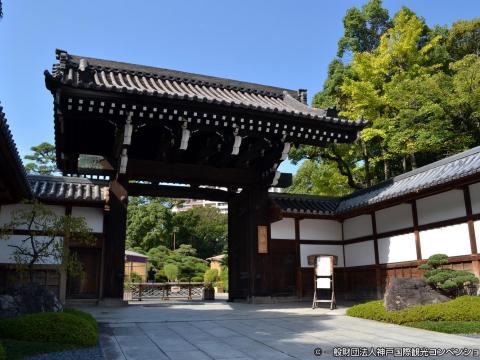 神戸市の都市公園で唯一の日本庭園「相楽園」で和を感じる