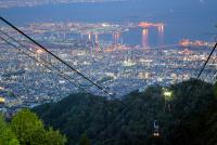 美しくダイナミックな夜景を神戸の山から楽しむ！