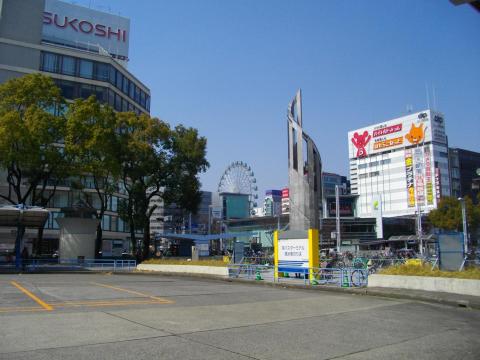 名古屋一の商業エリア。ショッピングもグルメもここに来れば何でもあり
