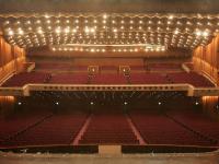 ヅカファンたちの東京の聖地と、風格漂う日本初の西洋式劇場