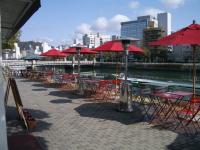 川辺でほっこり。京橋川オープンカフェ